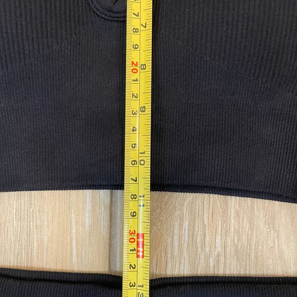 Ribbed Compression Workout Set Black 2 Piece Size Small Worn Twice | Retail $35 - Picture 5 of 9